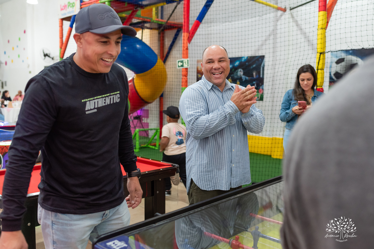 primeiro aninho-Emanuelly-caçula-Benjamin-Lucas-Franciele- sorriso lindo-decoração Minnie Mouse-roda gigante kids -parabéns-alegria- Antonio Rocha Fotografias-Pelotas-Loly Pop-Pelotas