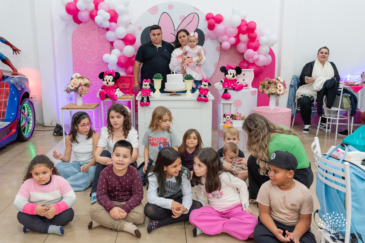 primeiro aninho-Emanuelly-caçula-Benjamin-Lucas-Franciele- sorriso lindo-decoração Minnie Mouse-roda gigante kids -parabéns-alegria- Antonio Rocha Fotografias-Pelotas-Loly Pop-Pelotas