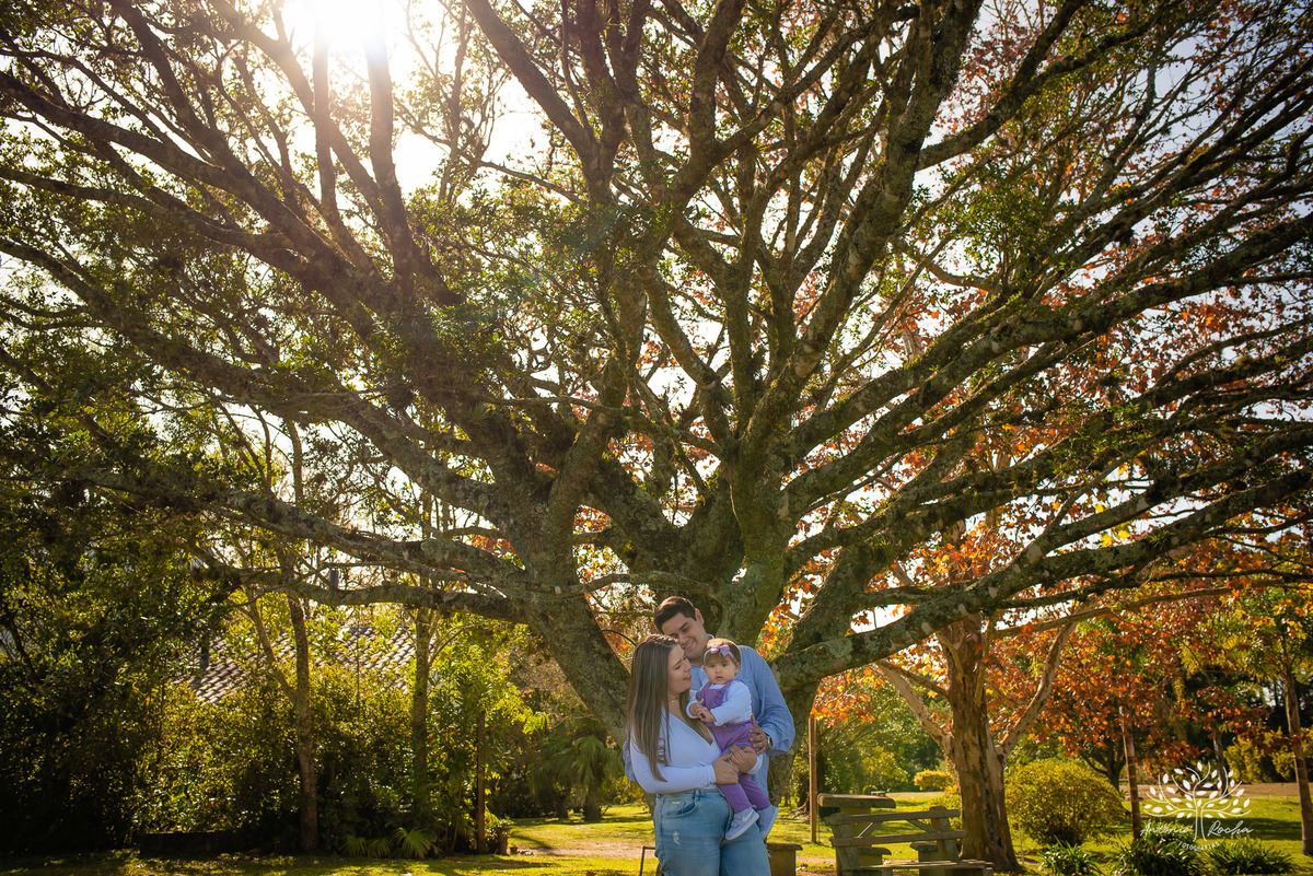ensaio de um aninho-ensaio infantil - ensaio pré-festa - Sítio Águas Claras - Monte Bonito - fotografia de família -ensaio com pais e filhos - ensaio de gestação - Santiago - Laura - irmãos em ensaio fotográfico - Antônio Rocha Fotografias - pelotas