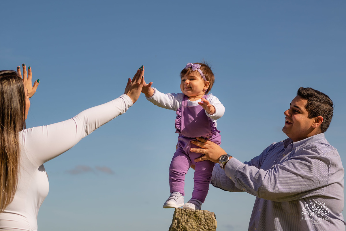 ensaio de um aninho-ensaio infantil - ensaio pré-festa - Sítio Águas Claras - Monte Bonito - fotografia de família -ensaio com pais e filhos - ensaio de gestação - Santiago - Laura - irmãos em ensaio fotográfico - Antônio Rocha Fotografias - pelotas