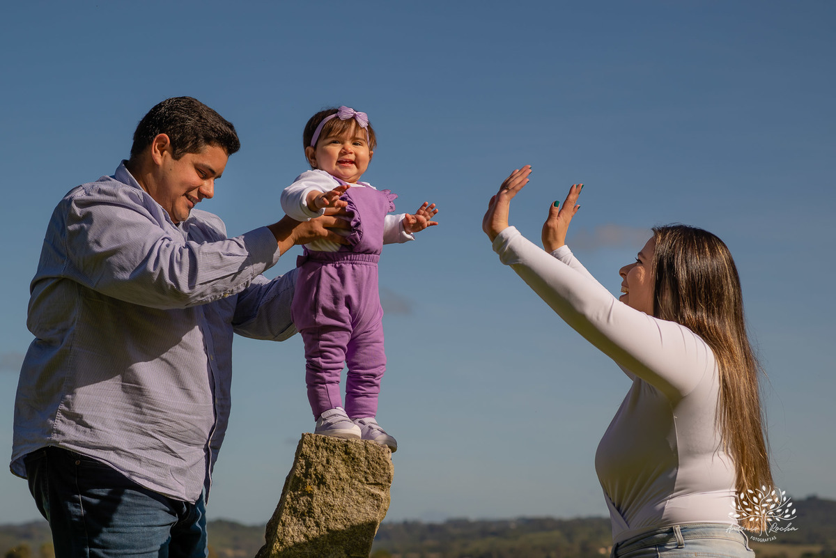 ensaio de um aninho-ensaio infantil - ensaio pré-festa - Sítio Águas Claras - Monte Bonito - fotografia de família -ensaio com pais e filhos - ensaio de gestação - Santiago - Laura - irmãos em ensaio fotográfico - Antônio Rocha Fotografias - pelotas