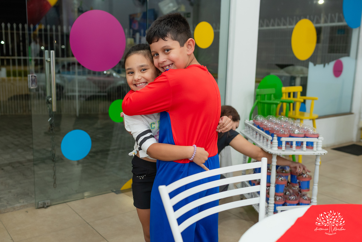 festa-de-aniversário - Super-Mário-Bross -cama elástica - Hoverboard - diversão - alegria - celebração - amigos - família - gratidão - confiança - fotografia - decoração-temática – Loly Pop - Antonio-Rocha-Fotografias-Pelotas