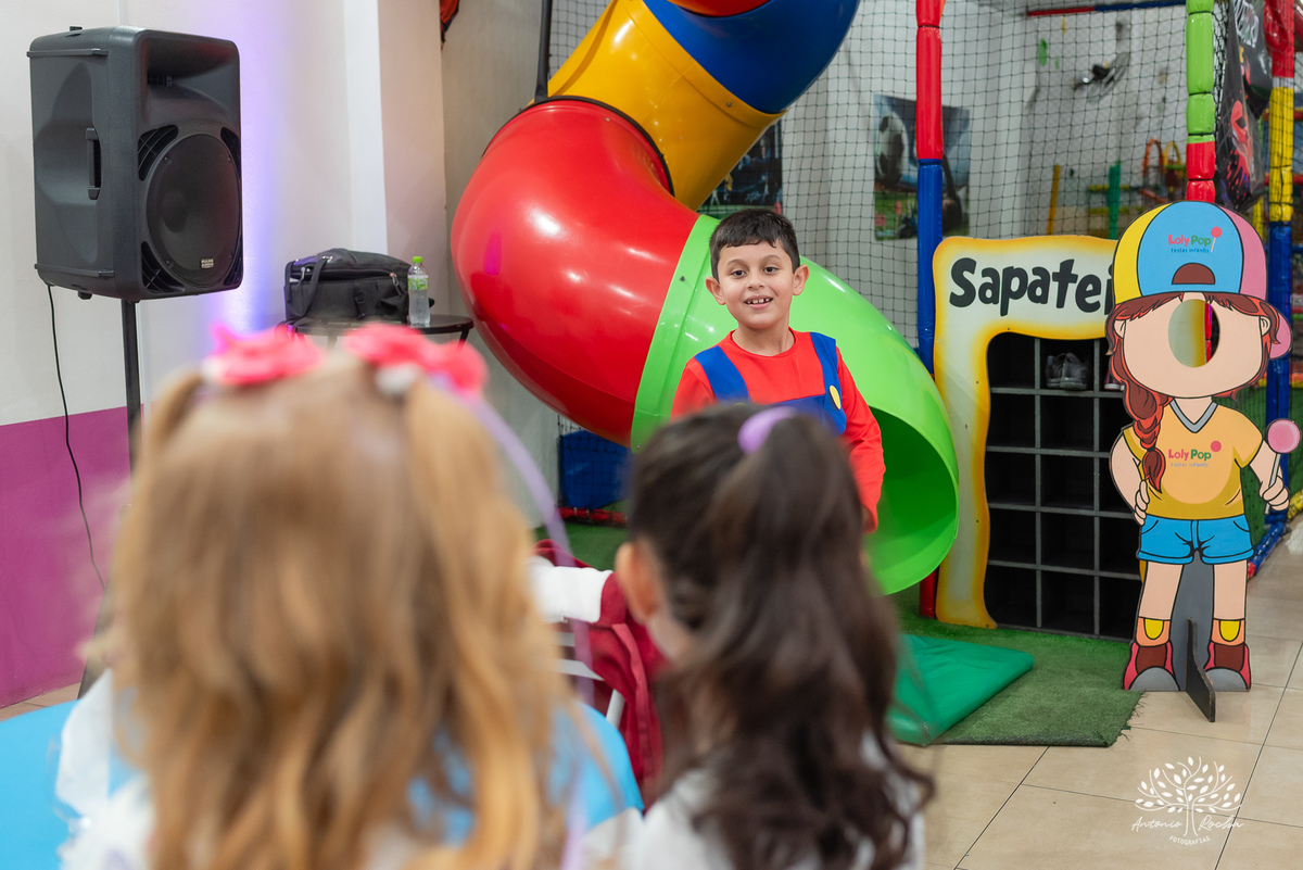 festa-de-aniversário - Super-Mário-Bross -cama elástica - Hoverboard - diversão - alegria - celebração - amigos - família - gratidão - confiança - fotografia - decoração-temática – Loly Pop - Antonio-Rocha-Fotografias-Pelotas