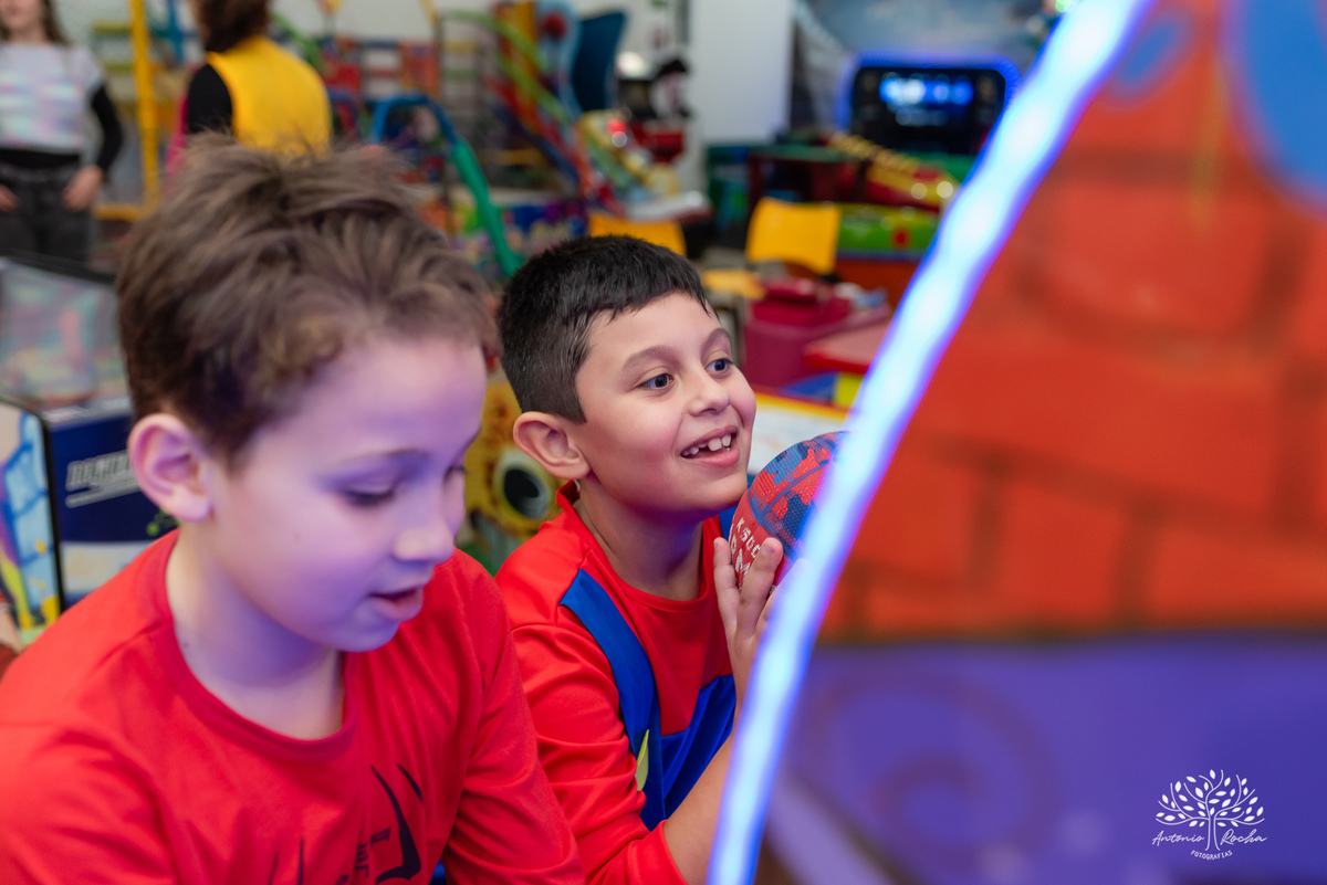 festa-de-aniversário - Super-Mário-Bross -cama elástica - Hoverboard - diversão - alegria - celebração - amigos - família - gratidão - confiança - fotografia - decoração-temática – Loly Pop - Antonio-Rocha-Fotografias-Pelotas