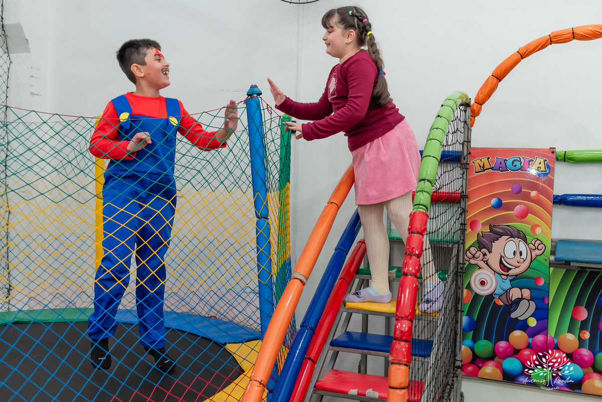 festa-de-aniversário - Super-Mário-Bross -cama elástica - Hoverboard - diversão - alegria - celebração - amigos - família - gratidão - confiança - fotografia - decoração-temática – Loly Pop - Antonio-Rocha-Fotografias-Pelotas