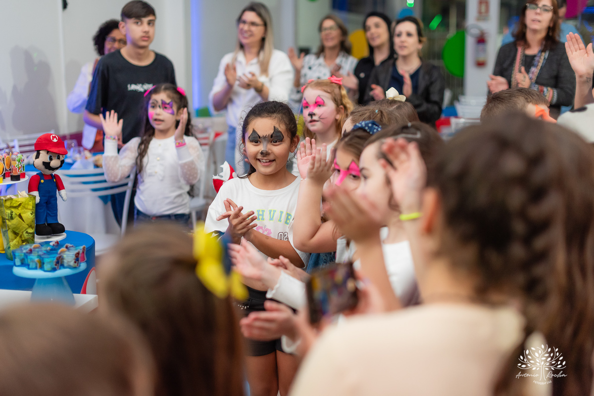 festa-de-aniversário - Super-Mário-Bross -cama elástica - Hoverboard - diversão - alegria - celebração - amigos - família - gratidão - confiança - fotografia - decoração-temática – Loly Pop - Antonio-Rocha-Fotografias-Pelotas