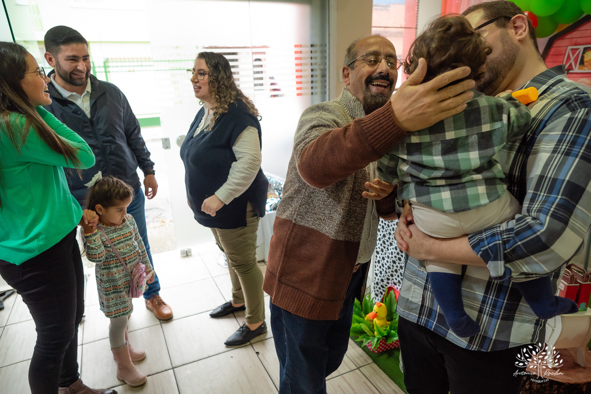 Primeiro aninho do Heitor - família - casamento - Lizi - Pedro - cerimônia civil - cerimônia religiosa - área jurídica - ensaio profissional - luz - amor - felicidade - memórias - fotos - inesquecível - Antonio Rocha Fotografias - tio Antonio-Pelotas