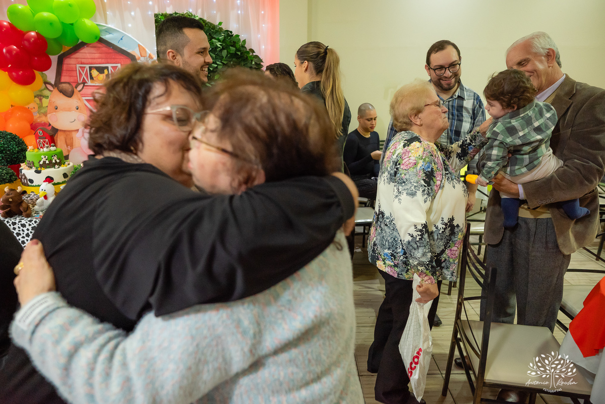 Primeiro aninho do Heitor - família - casamento - Lizi - Pedro - cerimônia civil - cerimônia religiosa - área jurídica - ensaio profissional - luz - amor - felicidade - memórias - fotos - inesquecível - Antonio Rocha Fotografias - tio Antonio-Pelotas