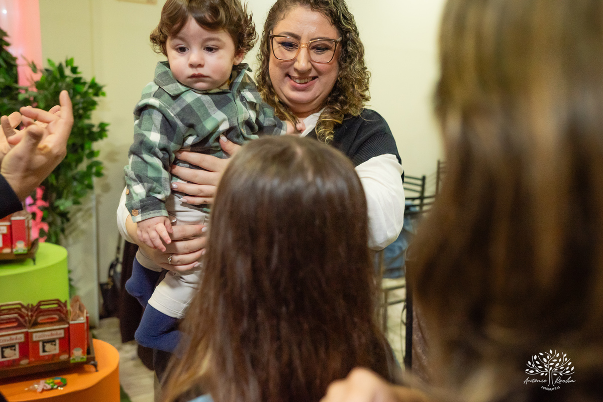 Primeiro aninho do Heitor - família - casamento - Lizi - Pedro - cerimônia civil - cerimônia religiosa - área jurídica - ensaio profissional - luz - amor - felicidade - memórias - fotos - inesquecível - Antonio Rocha Fotografias - tio Antonio-Pelotas