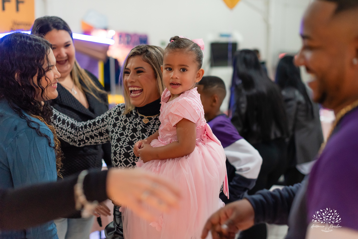 bailarina - Mellany - festa de aniversário - 3 anos - decoração - mesa de bolo - - riso - playground - parabéns - boas vibrações - docinhos - família - confiança - registros especiais - Antonio Rocha Fotografias-Pelotas-Cliff Kids