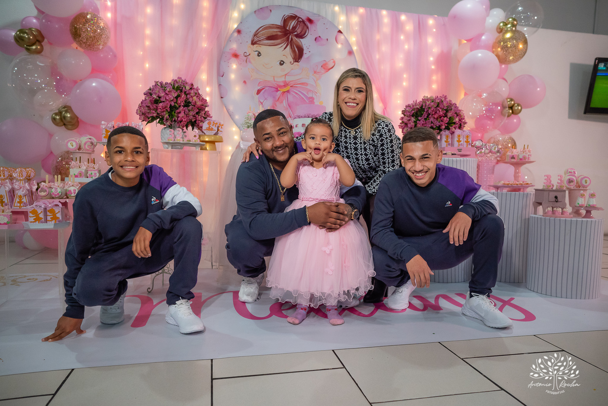 bailarina - Mellany - festa de aniversário - 3 anos - decoração - mesa de bolo - - riso - playground - parabéns - boas vibrações - docinhos - família - confiança - registros especiais - Antonio Rocha Fotografias-Pelotas-Cliff Kids