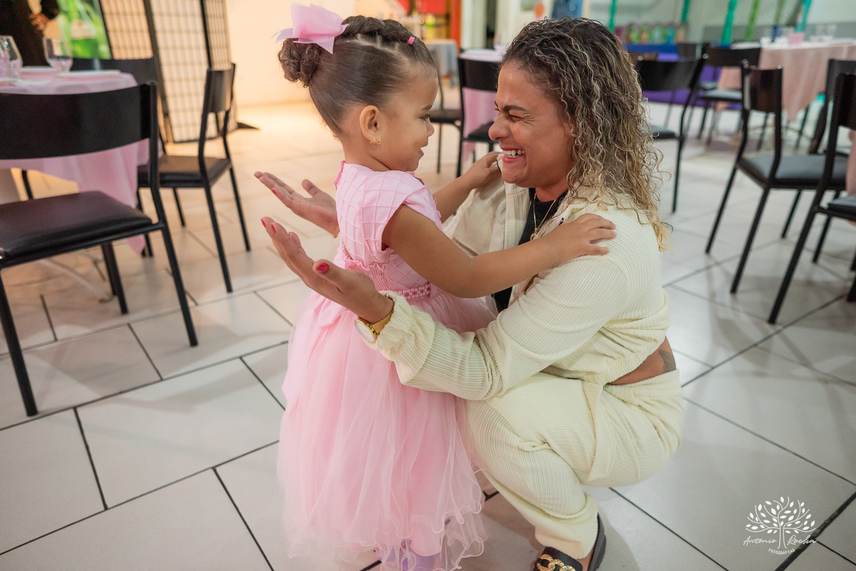 bailarina - Mellany - festa de aniversário - 3 anos - decoração - mesa de bolo - - riso - playground - parabéns - boas vibrações - docinhos - família - confiança - registros especiais - Antonio Rocha Fotografias-Pelotas-Cliff Kids