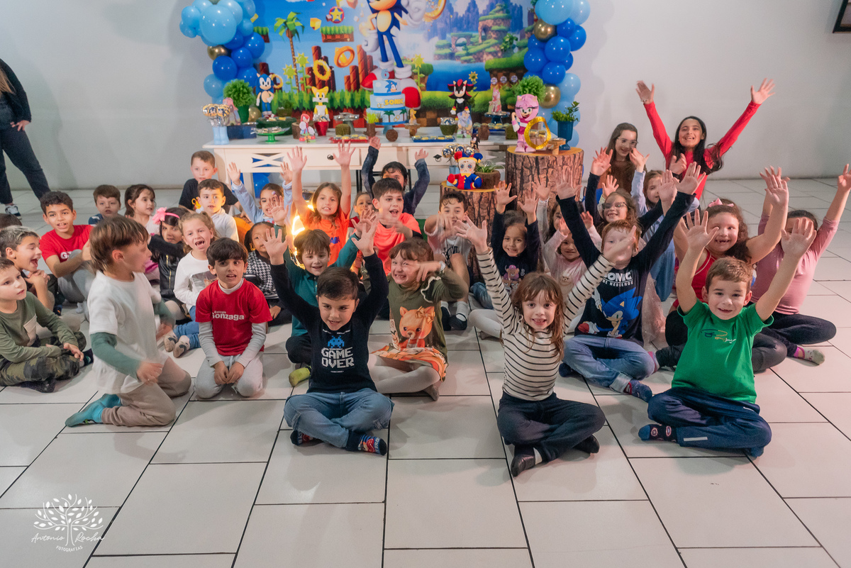 aniversário infantil - festa de aniversário - fotografia infantil - ensaio fotográfico - fotógrafo profissional - diversão no playground - fotos com os convidados - registro de momentos - confiança no fotógrafo - Antonio Rocha Fotografias-Pelotas