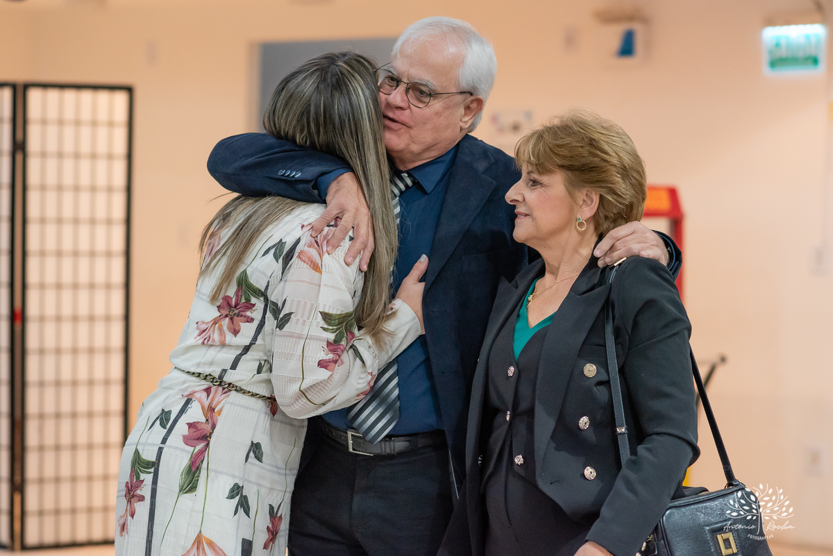 festa infantil - aniversário de 4 anos - Caio - alegria - esperto - apaixonado por carros - aventura - descobertas - brincadeiras - família - amigos - celebração - parabéns - decoração de carros - pelúcias - fotografia de festa - Antonio Rocha Fotografias