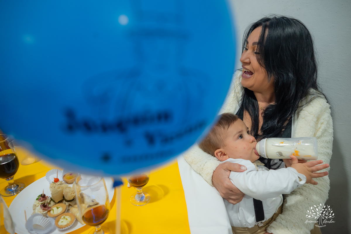 festa em dose dupla - Joaquim - Vicente - aniversário infantil - diversão - irmãos gêmeos - fofura - esperteza - sem sapato - brincadeiras - parabéns - animação - chuva de neve - abraços - carinho - memórias especiais - Antonio Rocha Fotografias-Pelotas