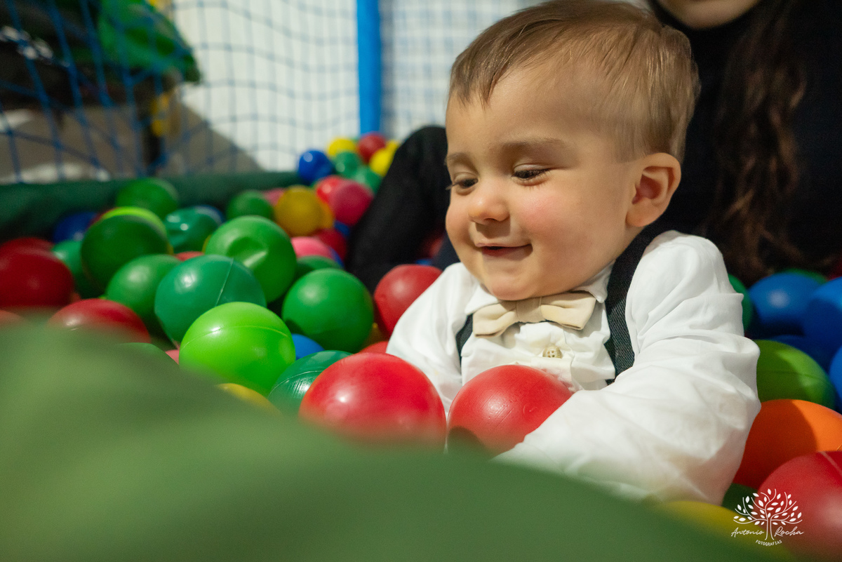 festa em dose dupla - Joaquim - Vicente - aniversário infantil - diversão - irmãos gêmeos - fofura - esperteza - sem sapato - brincadeiras - parabéns - animação - chuva de neve - abraços - carinho - memórias especiais - Antonio Rocha Fotografias-Pelotas