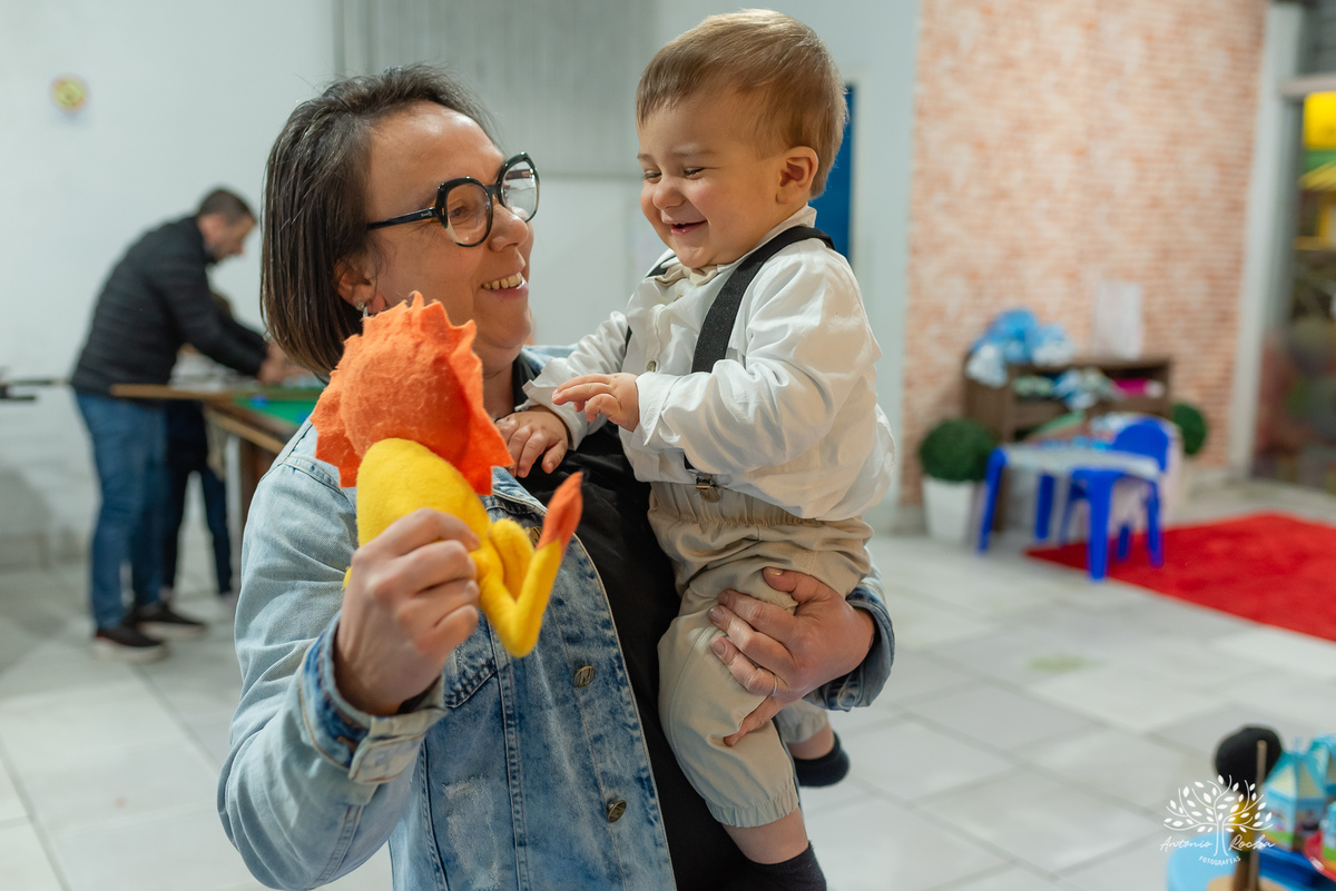 festa em dose dupla - Joaquim - Vicente - aniversário infantil - diversão - irmãos gêmeos - fofura - esperteza - sem sapato - brincadeiras - parabéns - animação - chuva de neve - abraços - carinho - memórias especiais - Antonio Rocha Fotografias-Pelotas
