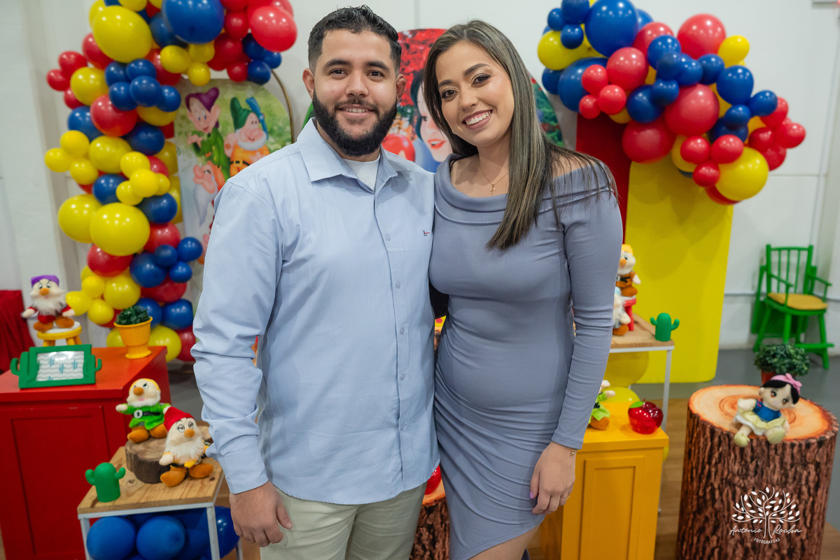 aniversário infantil - festa de aniversário - Branca de Neve - Maitê - fotografia infantil - primeiro ano - YouTube Kids - momentos especiais - família - amigos - risadas - decoração temática - Antonio Rocha Fotografias - luz da família-Pelotas