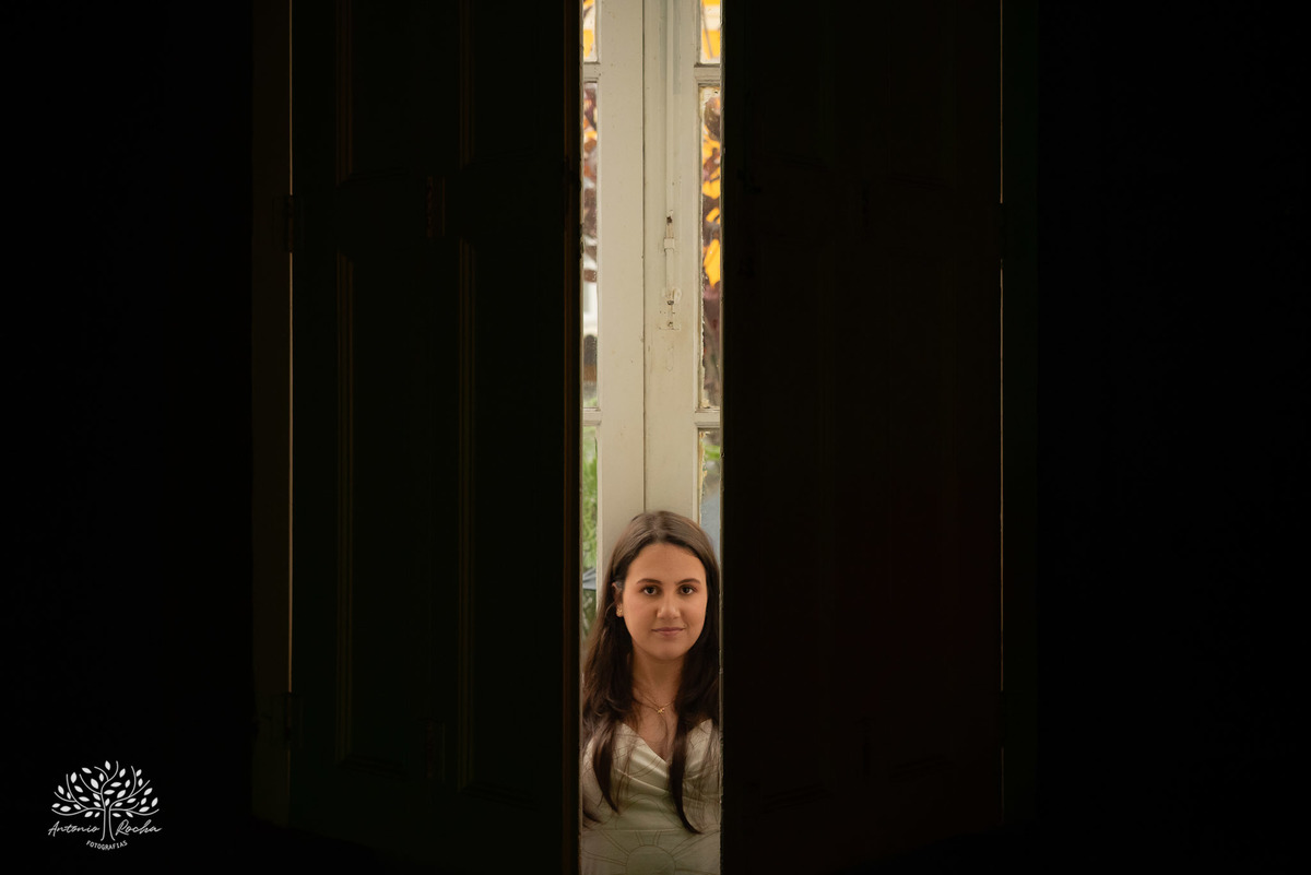 ensaio - pré-festa - 15 anos - debutante - Maitê - café Cúrcuma - risos - personalidade - Monte Bonito - raízes - essência - família - verdade - conexão - momentos únicos - preparação - festa - confiança - carinho - Antonio Rocha Fotografias