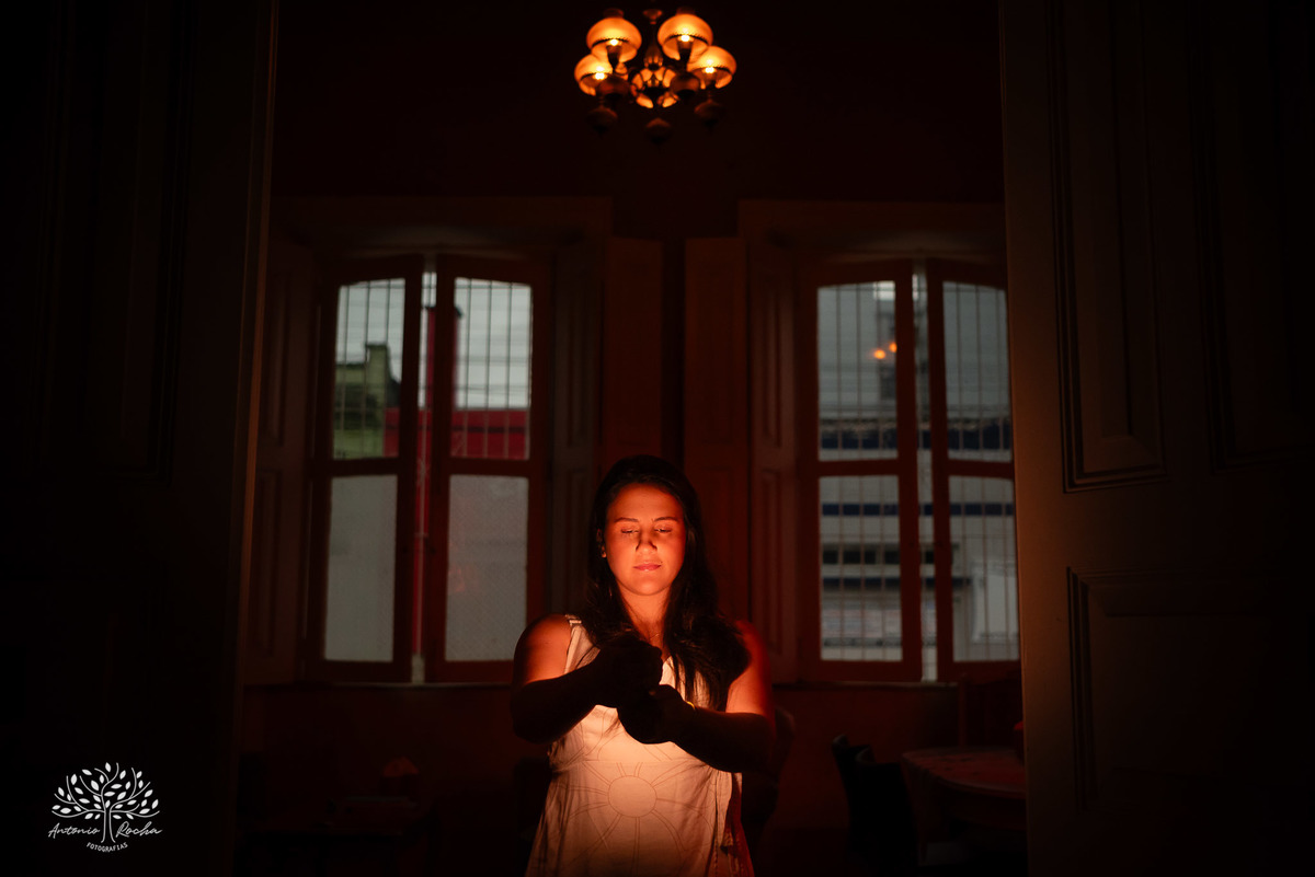 ensaio - pré-festa - 15 anos - debutante - Maitê - café Cúrcuma - risos - personalidade - Monte Bonito - raízes - essência - família - verdade - conexão - momentos únicos - preparação - festa - confiança - carinho - Antonio Rocha Fotografias