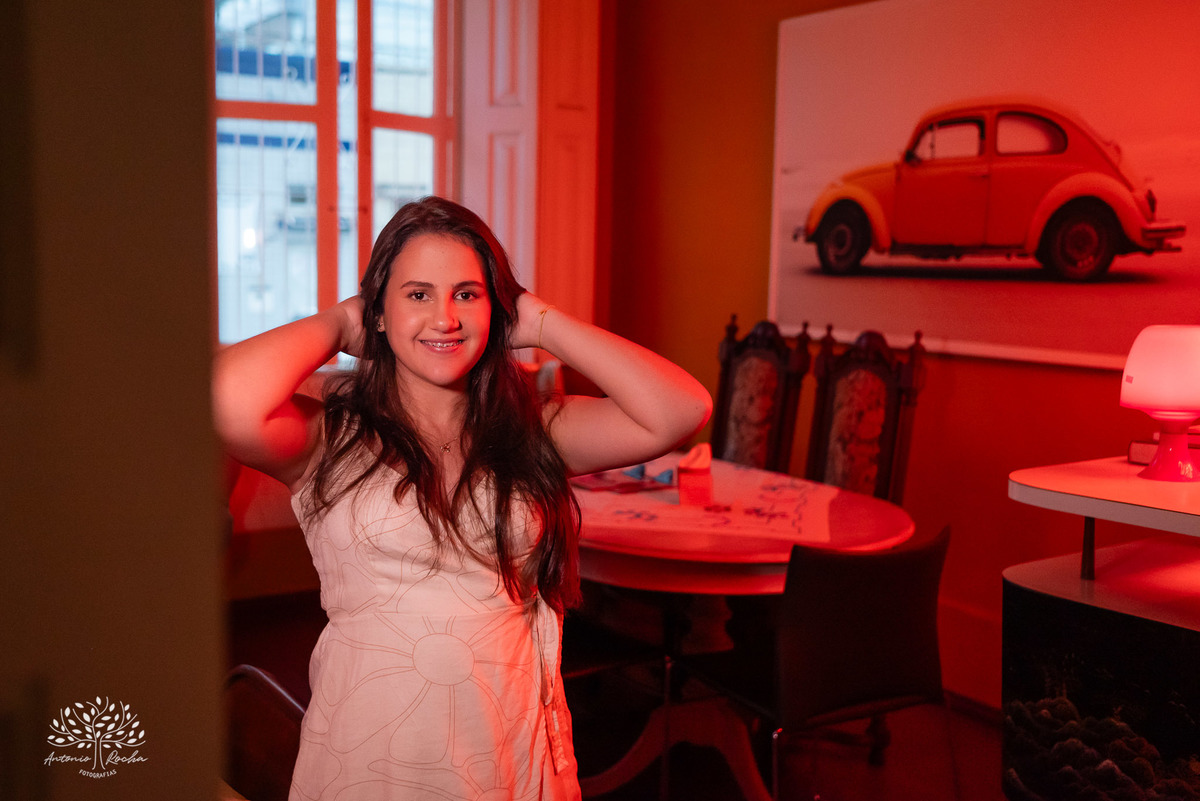 ensaio - pré-festa - 15 anos - debutante - Maitê - café Cúrcuma - risos - personalidade - Monte Bonito - raízes - essência - família - verdade - conexão - momentos únicos - preparação - festa - confiança - carinho - Antonio Rocha Fotografias