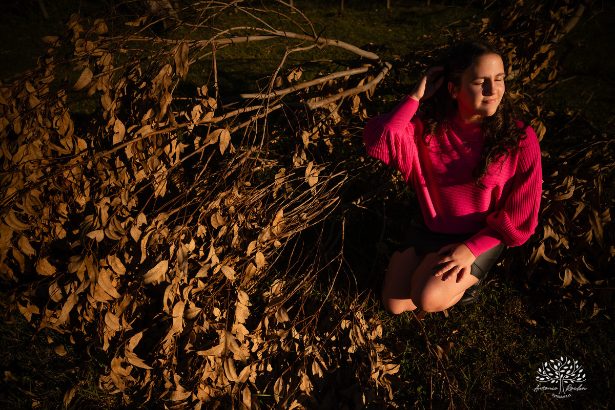 ensaio - pré-festa - 15 anos - debutante - Maitê - café Cúrcuma - risos - personalidade - Monte Bonito - raízes - essência - família - verdade - conexão - momentos únicos - preparação - festa - confiança - carinho - Antonio Rocha Fotografias