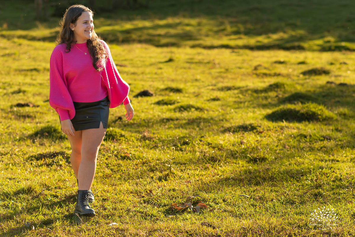 ensaio - pré-festa - 15 anos - debutante - Maitê - café Cúrcuma - risos - personalidade - Monte Bonito - raízes - essência - família - verdade - conexão - momentos únicos - preparação - festa - confiança - carinho - Antonio Rocha Fotografias