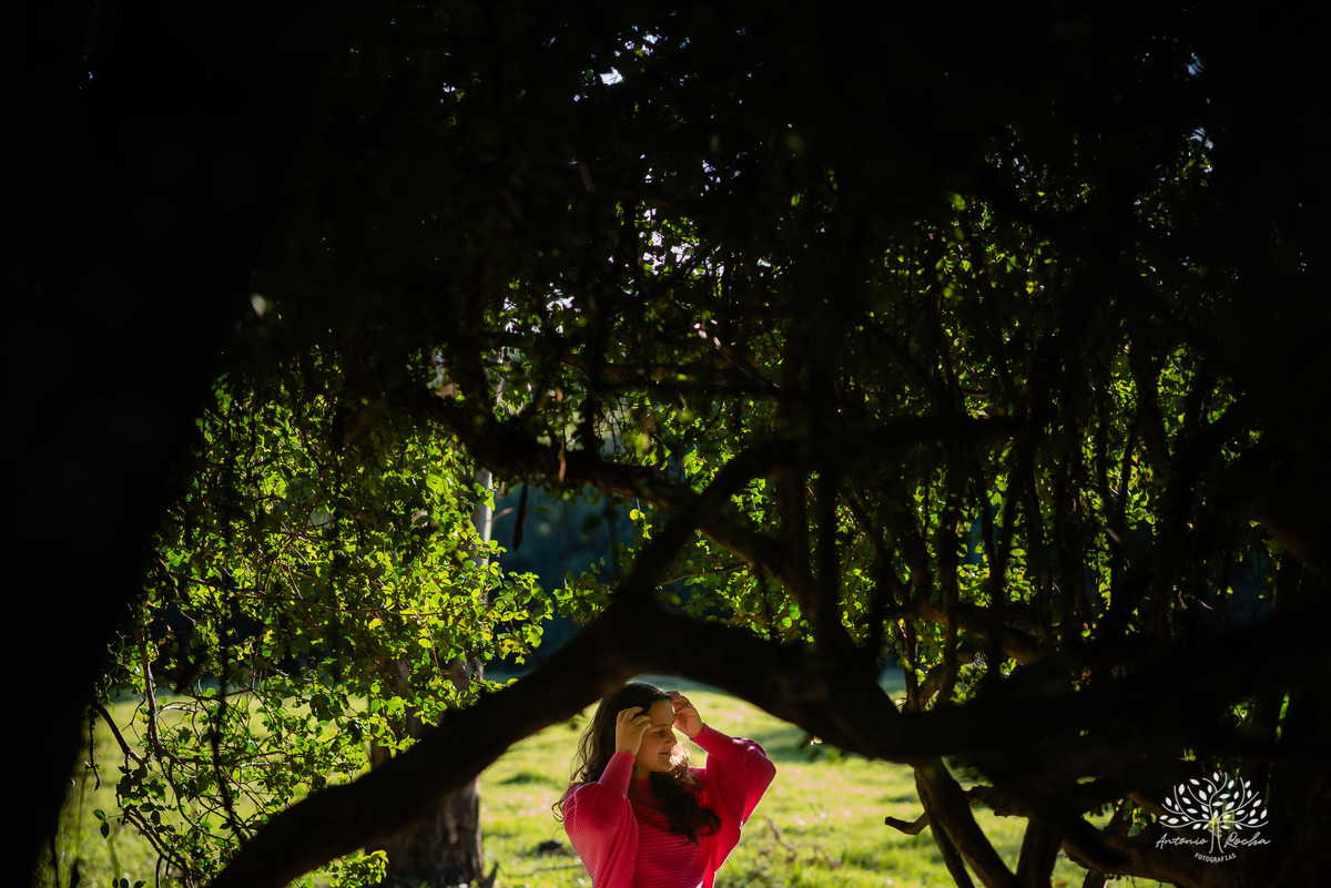 ensaio - pré-festa - 15 anos - debutante - Maitê - café Cúrcuma - risos - personalidade - Monte Bonito - raízes - essência - família - verdade - conexão - momentos únicos - preparação - festa - confiança - carinho - Antonio Rocha Fotografias