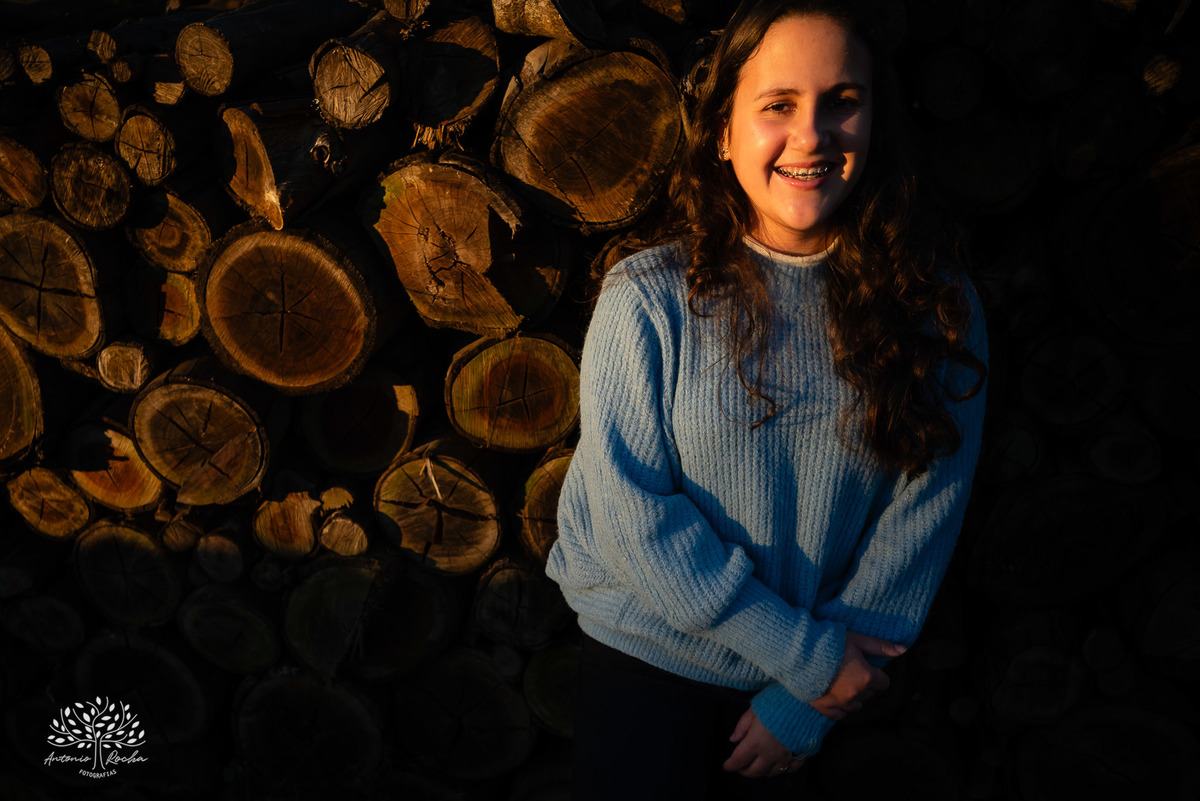 ensaio - pré-festa - 15 anos - debutante - Maitê - café Cúrcuma - risos - personalidade - Monte Bonito - raízes - essência - família - verdade - conexão - momentos únicos - preparação - festa - confiança - carinho - Antonio Rocha Fotografias