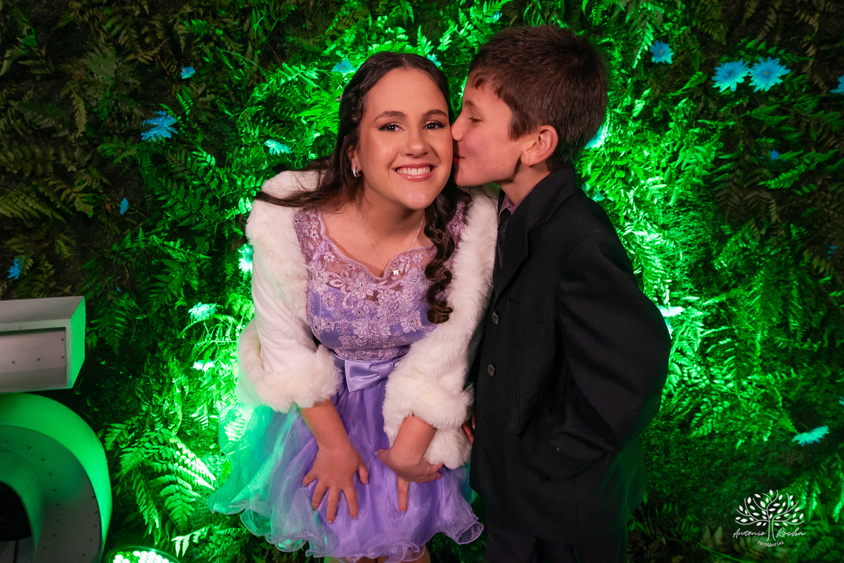 Maitê-15 anos - Festa de 15 anos - Debutante - Monte Bonito - Quinze de Julho - Aniversário de 15 - Valsa - Pelotas - Antonio Rocha Fotografias - Troca de vestido - making of - alstar - penteado de 15 anos - Maquiagem para 15 anos - fotografo de 15 anos