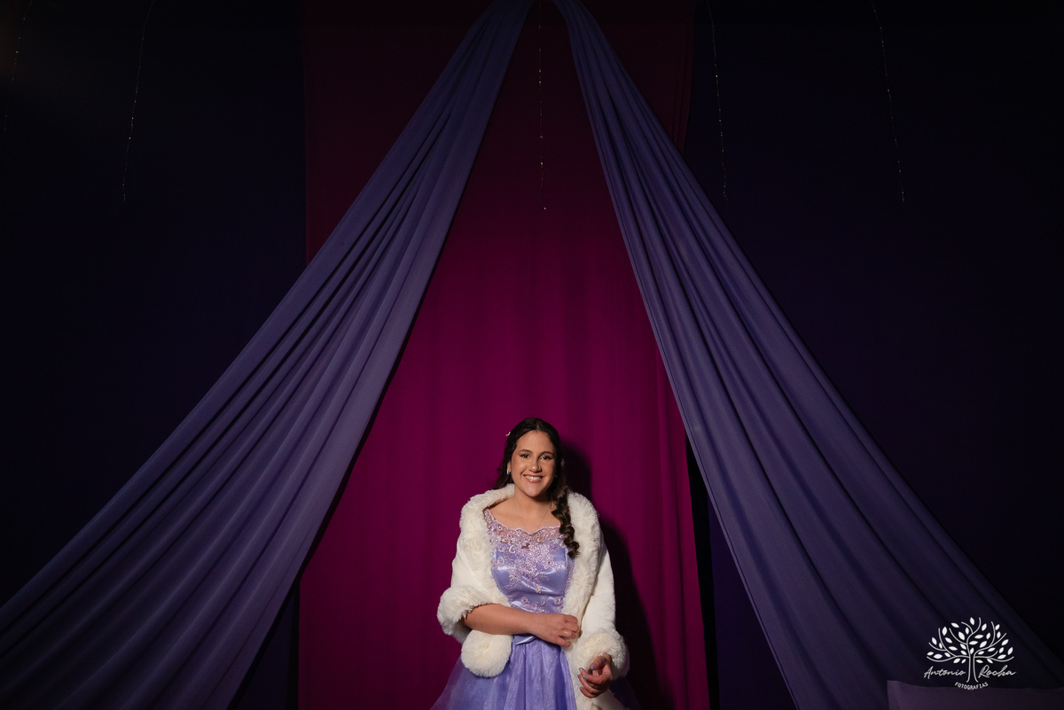 Maitê-15 anos - Festa de 15 anos - Debutante - Monte Bonito - Quinze de Julho - Aniversário de 15 - Valsa - Pelotas - Antonio Rocha Fotografias - Troca de vestido - making of - alstar - penteado de 15 anos - Maquiagem para 15 anos - fotografo de 15 anos