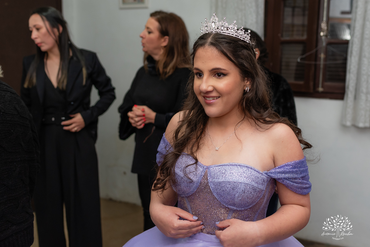 Maitê-15 anos - Festa de 15 anos - Debutante - Monte Bonito - Quinze de Julho - Aniversário de 15 - Valsa - Pelotas - Antonio Rocha Fotografias - Troca de vestido - making of - alstar - penteado de 15 anos - Maquiagem para 15 anos - fotografo de 15 anos