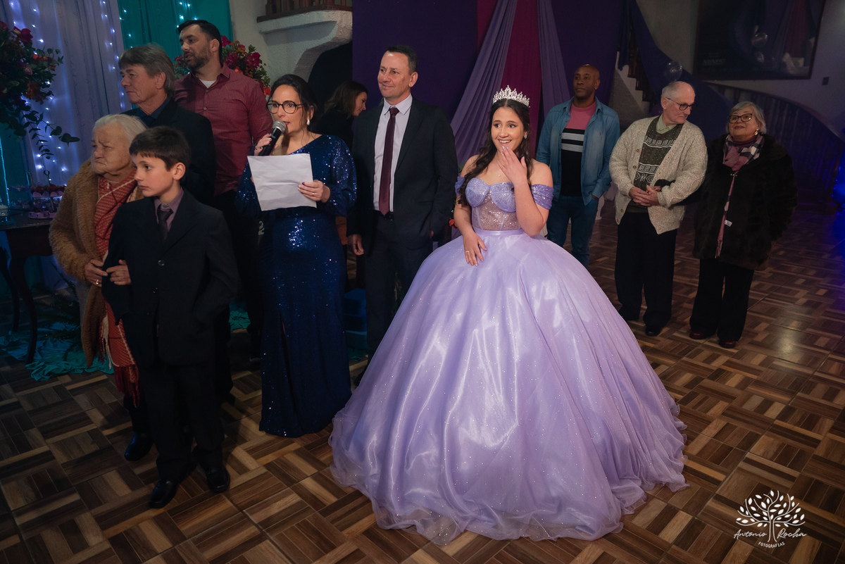 Maitê-15 anos - Festa de 15 anos - Debutante - Monte Bonito - Quinze de Julho - Aniversário de 15 - Valsa - Pelotas - Antonio Rocha Fotografias - Troca de vestido - making of - alstar - penteado de 15 anos - Maquiagem para 15 anos - fotografo de 15 anos