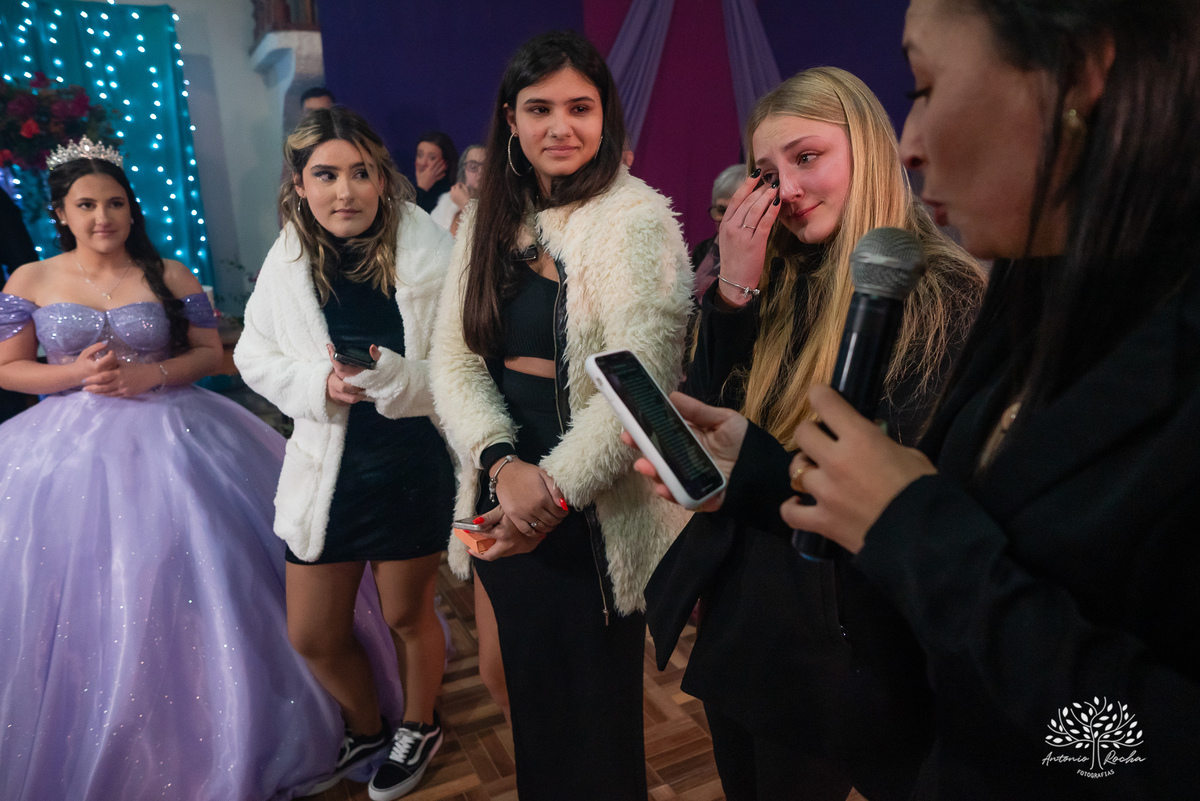 Maitê-15 anos - Festa de 15 anos - Debutante - Monte Bonito - Quinze de Julho - Aniversário de 15 - Valsa - Pelotas - Antonio Rocha Fotografias - Troca de vestido - making of - alstar - penteado de 15 anos - Maquiagem para 15 anos - fotografo de 15 anos