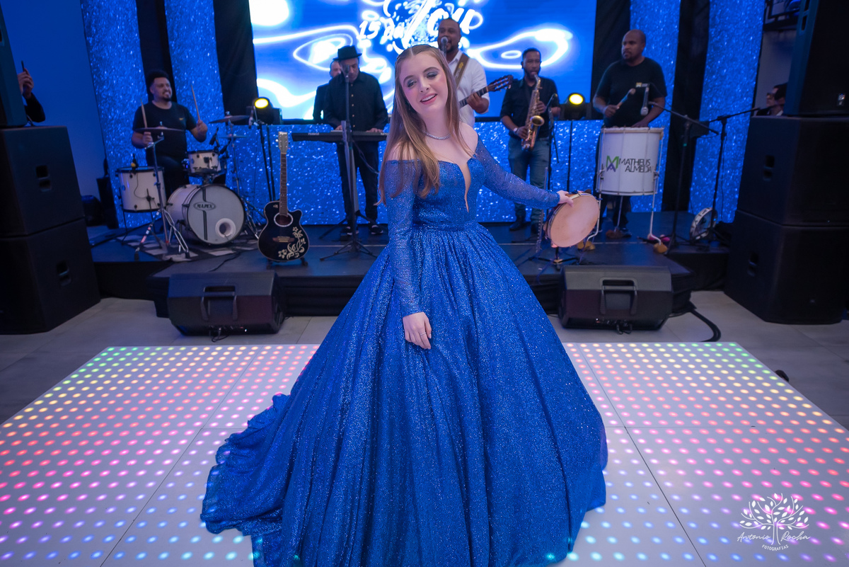 Antonio Rocha Fotografias-Festa de 15 anos-Debutante-Louise 15 Anos-15 da Lou-Pandeiro-Fotografia Debutante-festa de 15 anos-Aniversário-Making Of-Valsa-Homenagens-Dança Coreografada-Dra Juliana Kaiser-Chácara do Amanhecer-Pelotas-Cabine Vip-Bruna Nobre