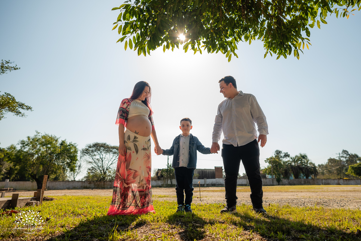 ensaio gestante - espera - Francine - Morada do Sol - Henrique - Otávio - família - tarde ensolarada - gestação - fotos de família - cliques - amor e cumplicidade - luz dourada - do bebê - fotografia profissional - Antonio Rocha Fotografias-Pelotas