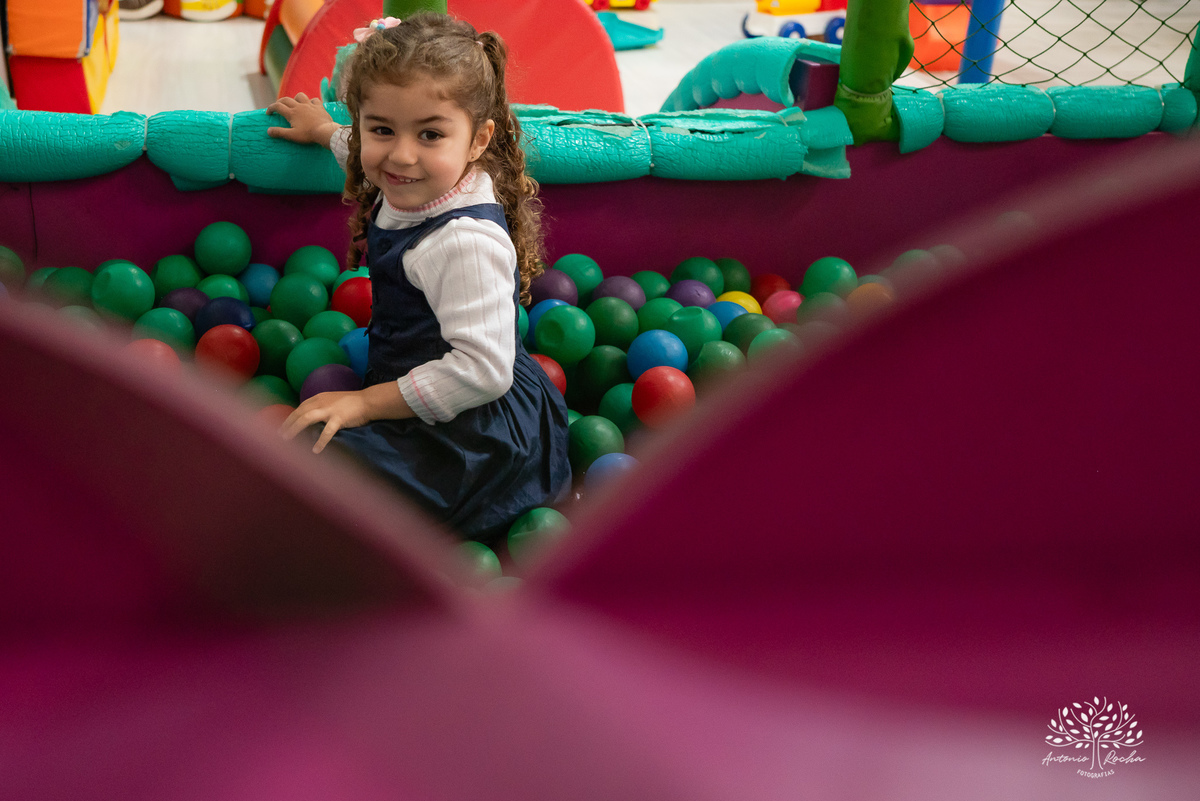 aniversário - primeiro aninho - princesa - Luiza - família - Rio de Janeiro - comemoração - familiares - amigos - diversão –reencontros-Cinderela - memórias – decoração-crianças-doces deliciosos - felicidade - Antonio Rocha Fotografias-pelotas