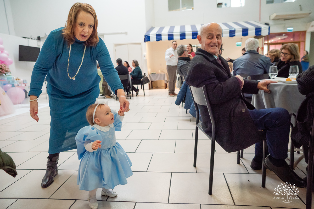 aniversário - primeiro aninho - princesa - Luiza - família - Rio de Janeiro - comemoração - familiares - amigos - diversão –reencontros-Cinderela - memórias – decoração-crianças-doces deliciosos - felicidade - Antonio Rocha Fotografias-pelotas
