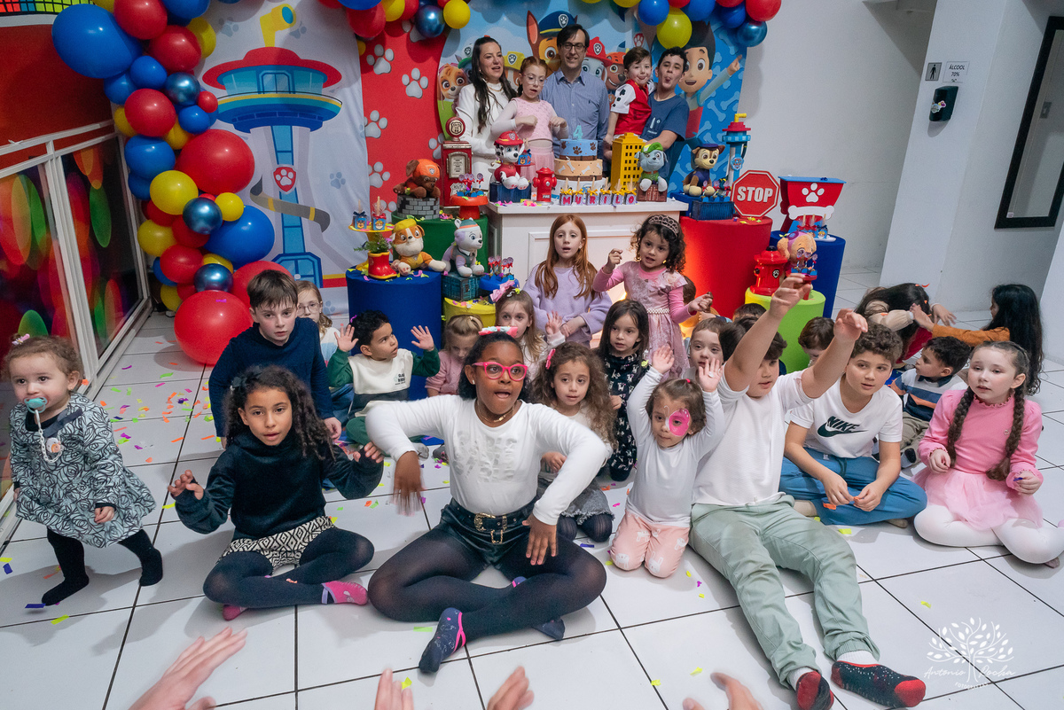 aniversário infantil-fotografia de aniversário-festa infantil-aniversário-Murilo-grupo musical O Gato Comeu-diversão infantil-pipoca-algodão doce-suco de uva-Patrulha Canina-Marshall - família-confiança-Antonio Rocha Fotografias-Pelotas