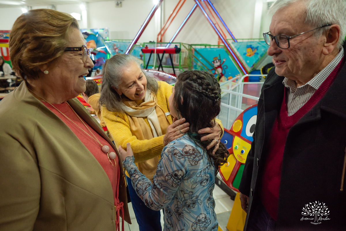 aniversário de 10 anos - fotografia de aniversário - fotógrafa infantil - tema Stitch - tirolesa - fotografia profissional - Antonio Rocha Fotografias - infância -festa animada - fotografia espontânea - pré adolescência-Pelotas-tio Guigui