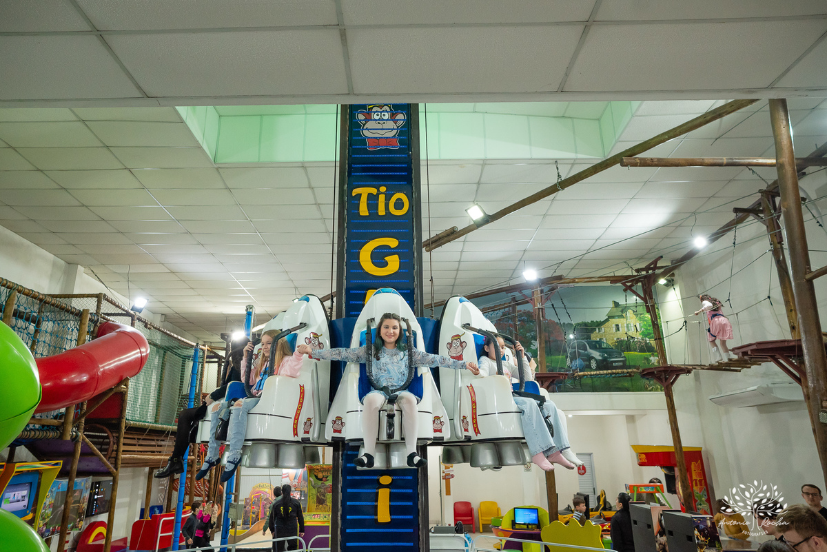 aniversário de 10 anos - fotografia de aniversário - fotógrafa infantil - tema Stitch - tirolesa - fotografia profissional - Antonio Rocha Fotografias - infância -festa animada - fotografia espontânea - pré adolescência-Pelotas-tio Guigui