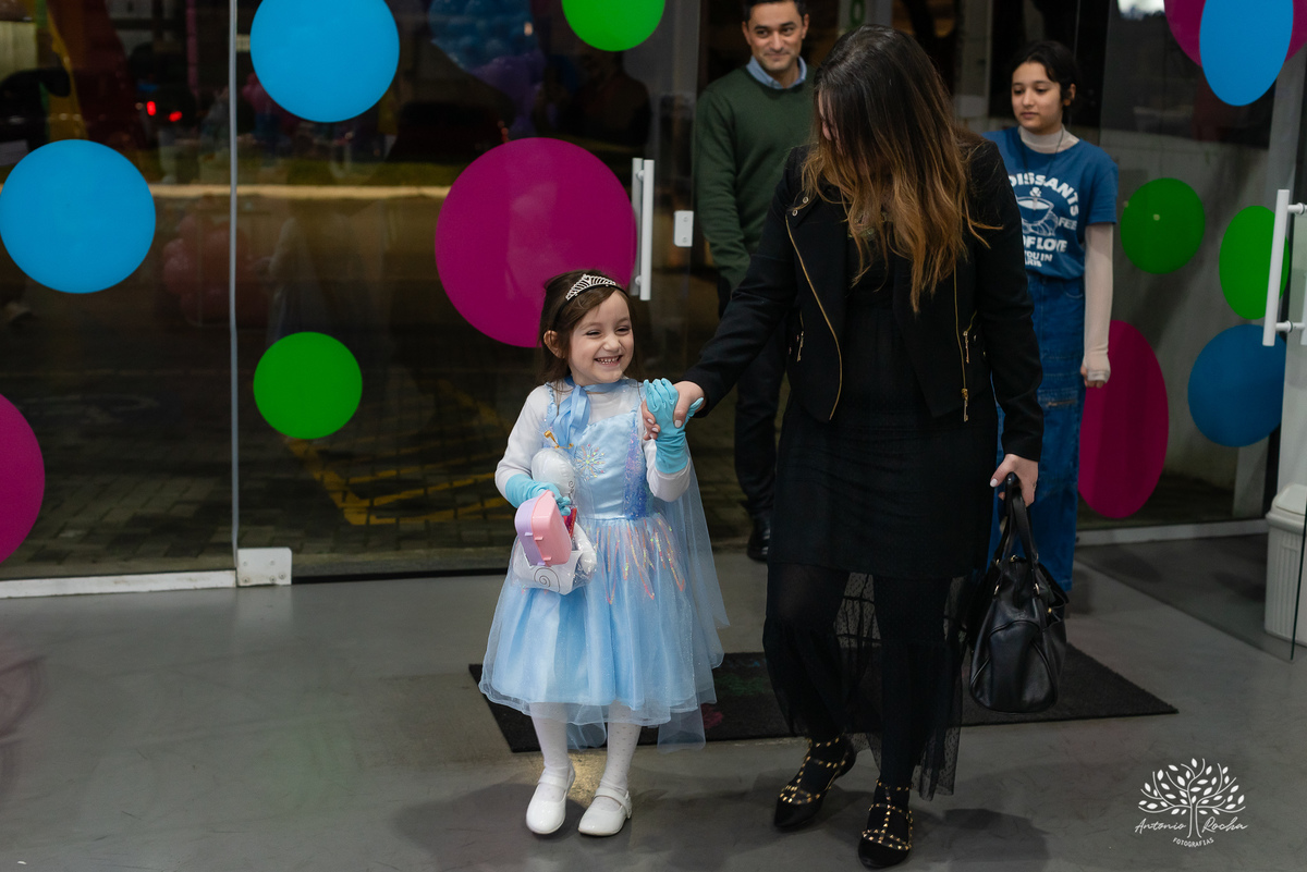 fotografia de aniversário - festa infantil - Frozen - Rafa - fotógrafo profissional - registros fotográficos - fotógrafo de família - fotografia infantil - acompanhamento fotográfico - fotografia criativa - Antonio Rocha Fotografias - Pelotas
