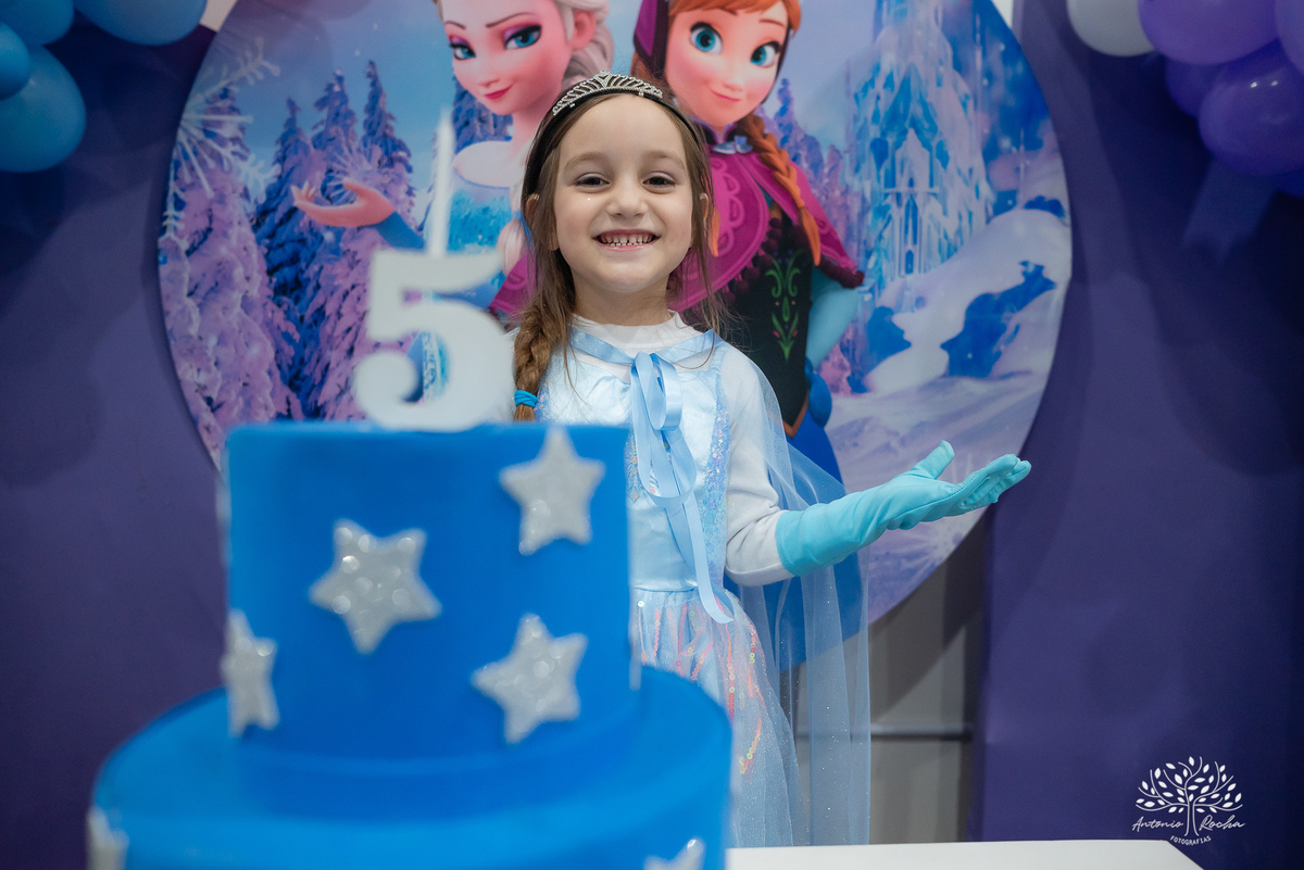 fotografia de aniversário - festa infantil - Frozen - Rafa - fotógrafo profissional - registros fotográficos - fotógrafo de família - fotografia infantil - acompanhamento fotográfico - fotografia criativa - Antonio Rocha Fotografias - Pelotas