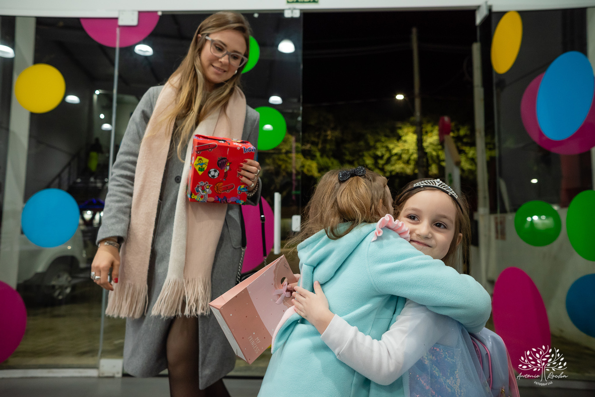 fotografia de aniversário - festa infantil - Frozen - Rafa - fotógrafo profissional - registros fotográficos - fotógrafo de família - fotografia infantil - acompanhamento fotográfico - fotografia criativa - Antonio Rocha Fotografias - Pelotas