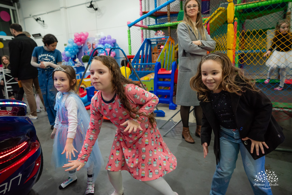 fotografia de aniversário - festa infantil - Frozen - Rafa - fotógrafo profissional - registros fotográficos - fotógrafo de família - fotografia infantil - acompanhamento fotográfico - fotografia criativa - Antonio Rocha Fotografias - Pelotas