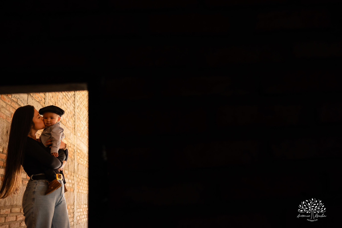 ensaio de primeiro aninho-fotografia de família-gestação-ensaio de gestante-pré-festa - Francisco-Carol-Roger-vovó Sandra-dinda Bianca-dindo Lucas-fotografia infantil-sorriso—contagiante-confiança-fotografia profissional-Antonio Rocha Fotografias-Pelotas