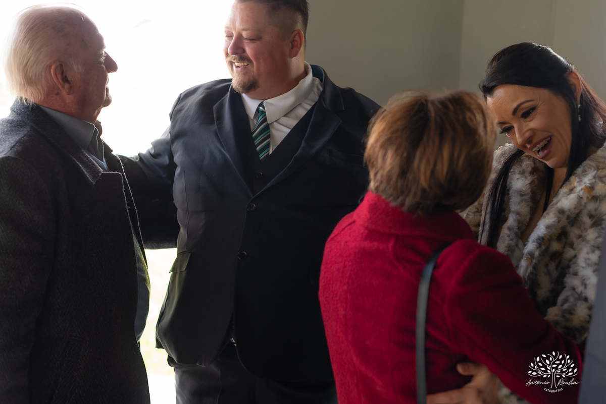 Casamento - celebração do amor - cerimônia no cartório - pajens - filhos do casal - espontaneidade - fotografia de casamento - abraços e dança - confiança no fotógrafo - registro de momentos - fotógrafo de casamento – Antonio Rocha Fotografias - Pelotas