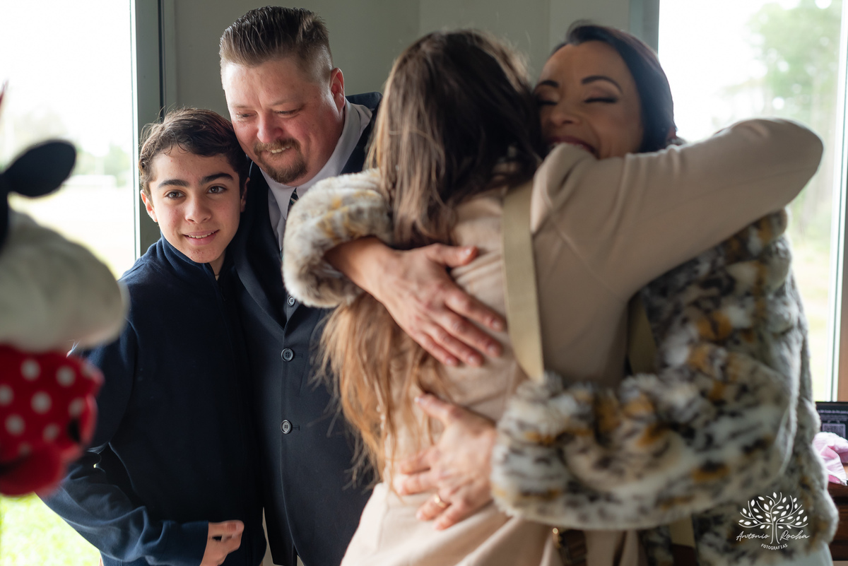 Casamento - celebração do amor - cerimônia no cartório - pajens - filhos do casal - espontaneidade - fotografia de casamento - abraços e dança - confiança no fotógrafo - registro de momentos - fotógrafo de casamento – Antonio Rocha Fotografias - Pelotas