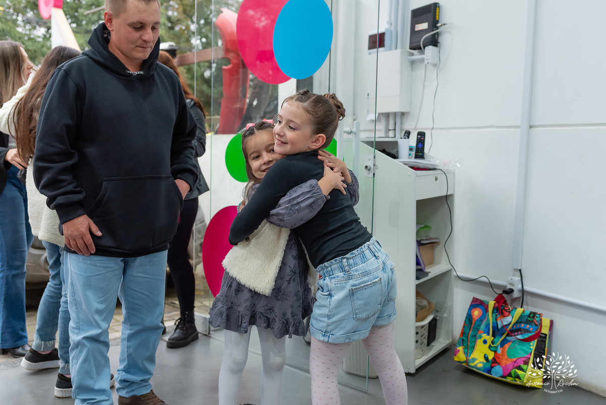 Elisa - aniversário - graciosidade - alegria - festa infantil - princesa - maquiagem - penteado - - playground - Roxito - brincadeiras - diversão - carinho - parabéns - família - confiança - fotografia infantil - Antonio Rocha Fotografias_loly Pop-Pelotas
