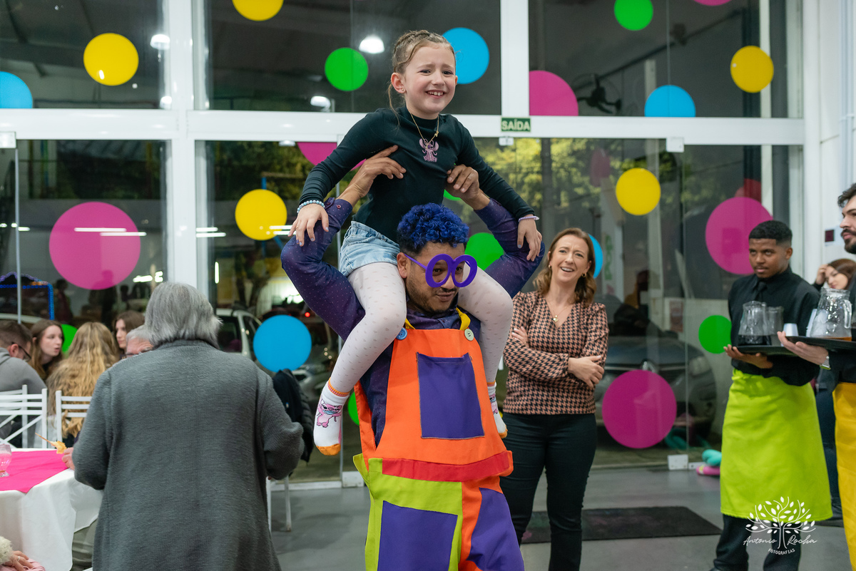 Elisa - aniversário - graciosidade - alegria - festa infantil - princesa - maquiagem - penteado - - playground - Roxito - brincadeiras - diversão - carinho - parabéns - família - confiança - fotografia infantil - Antonio Rocha Fotografias_loly Pop-Pelotas